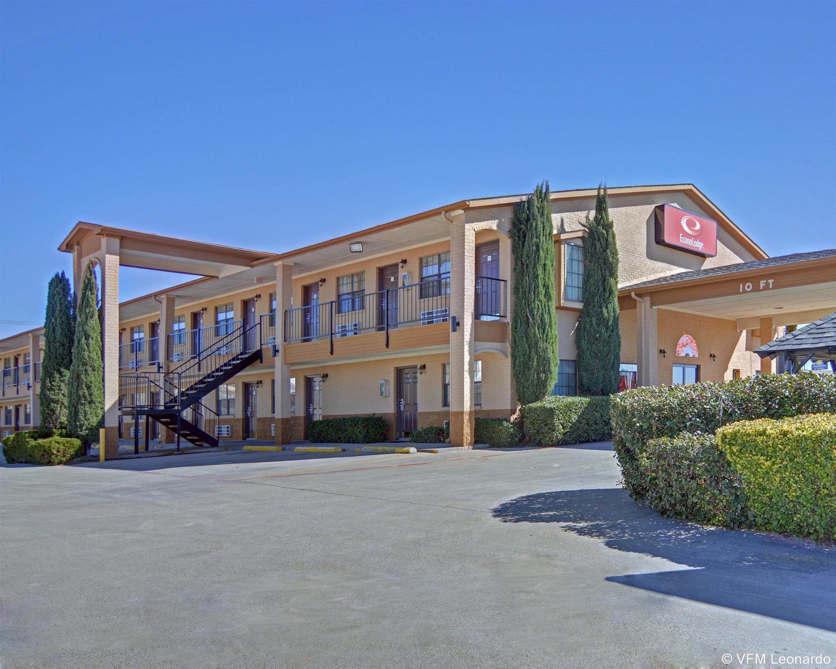 Hotel Super 8 By Wyndham Decatur Texas Exterior foto
